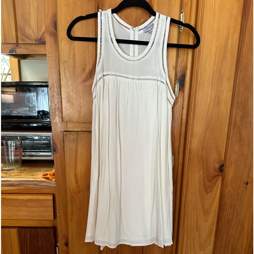 TOBI white, sleeveless sundress with peekaboo detail and exposed zipper